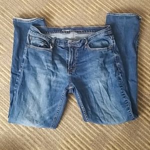Sz 32 Old Navy jeans